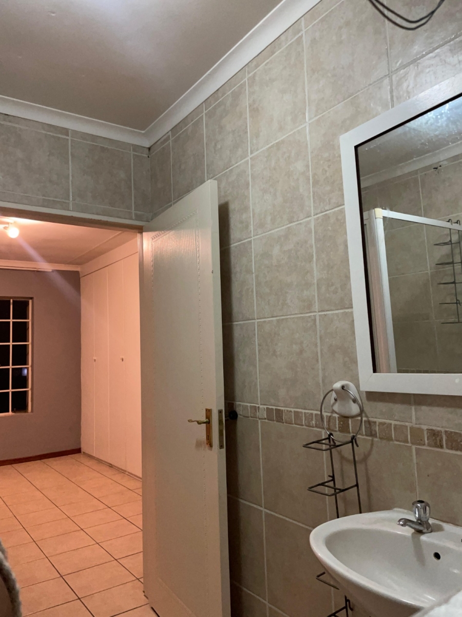 To Let 2 Bedroom Property for Rent in Carlswald Gauteng