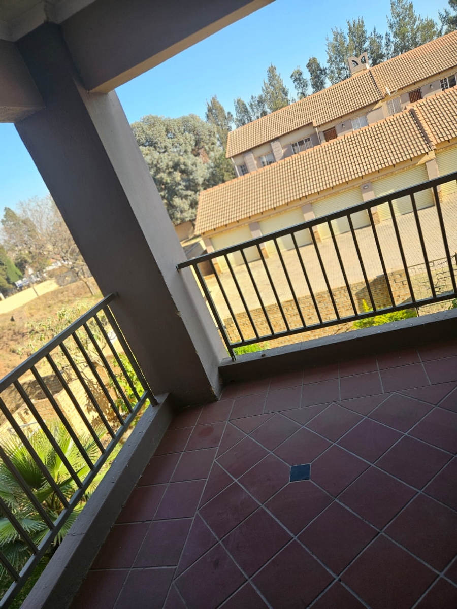 To Let 2 Bedroom Property for Rent in Carlswald Gauteng