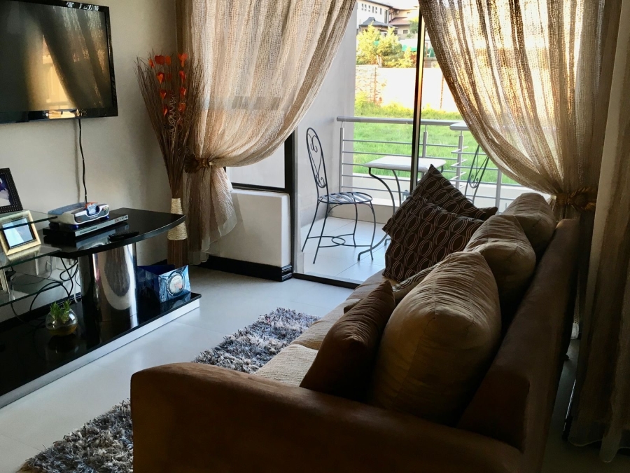 To Let 4 Bedroom Property for Rent in Kyalami Glen Estate Gauteng