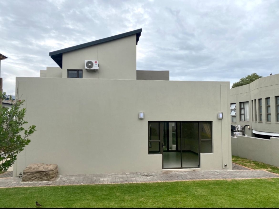 To Let 4 Bedroom Property for Rent in Kyalami Glen Estate Gauteng