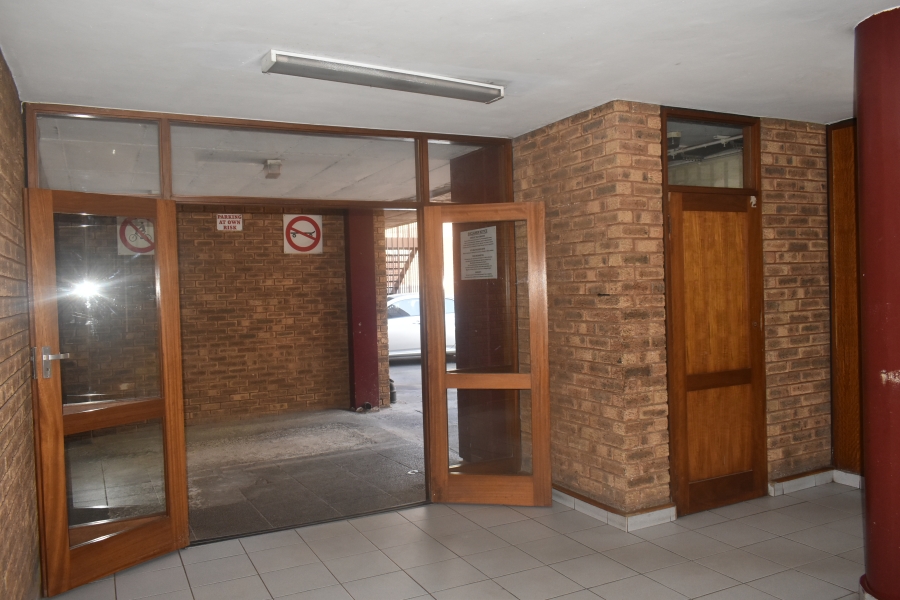 6 Bedroom Property for Sale in Sunnyside Gauteng