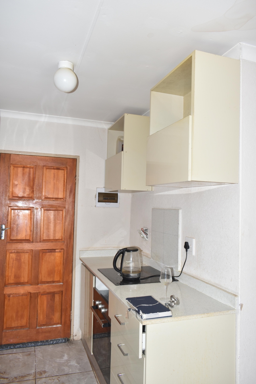 To Let 2 Bedroom Property for Rent in Rosslyn Gauteng