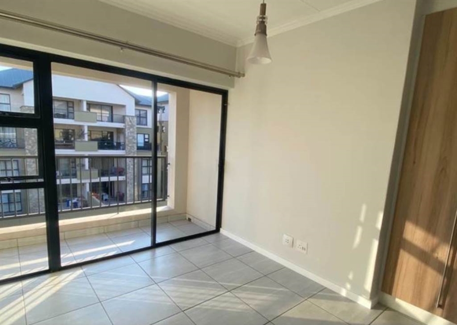 To Let 1 Bedroom Property for Rent in Waterfall Gauteng