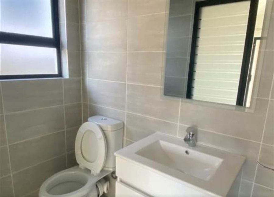 To Let 1 Bedroom Property for Rent in Waterfall Gauteng