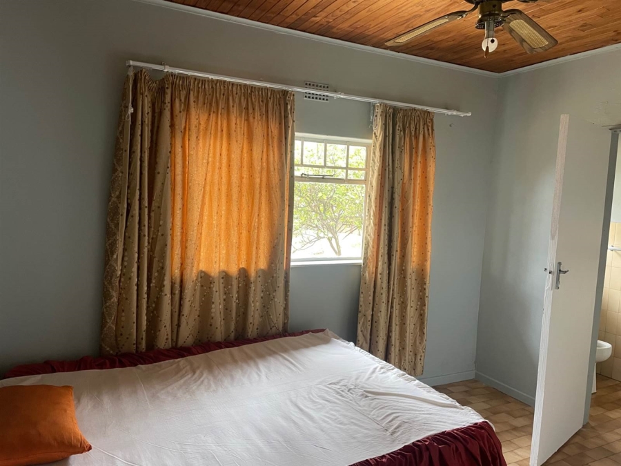 To Let 1 Bedroom Property for Rent in Glen Austin Gauteng