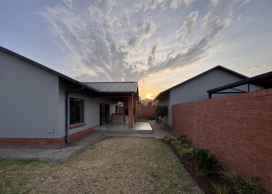 3 Bedroom Property for Sale in Six Fountains Residential Estate Gauteng