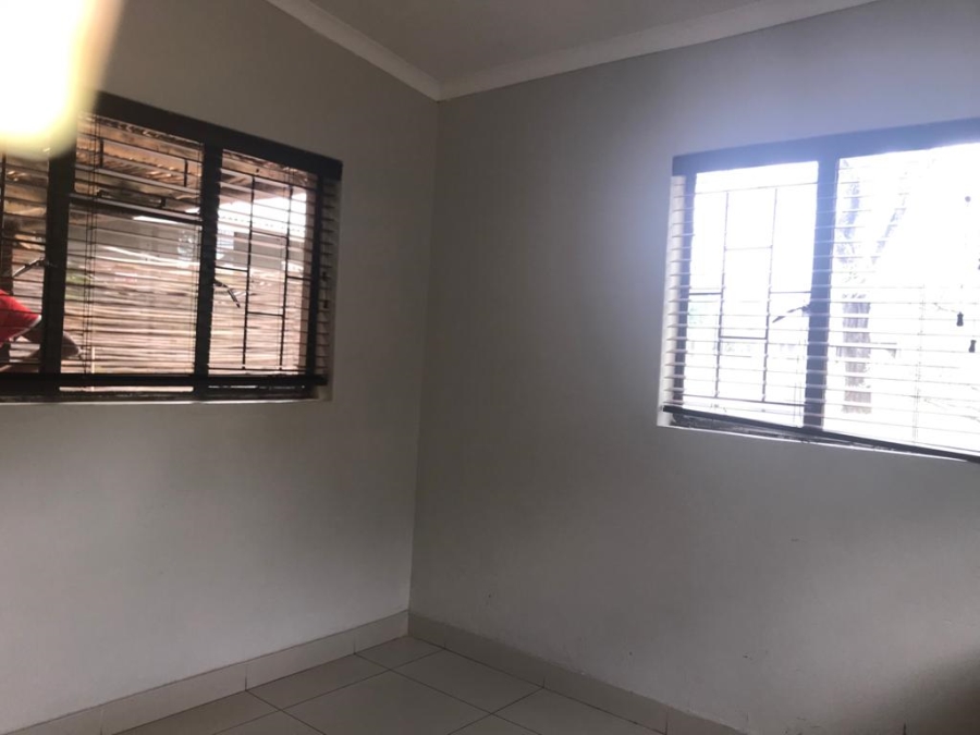 Commercial Property for Sale in De Wagendrif Gauteng