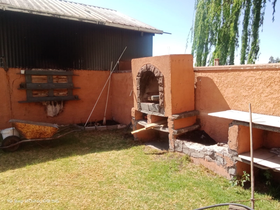 10 Bedroom Property for Sale in Spaarwater Gauteng