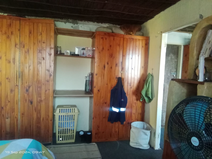 10 Bedroom Property for Sale in Spaarwater Gauteng