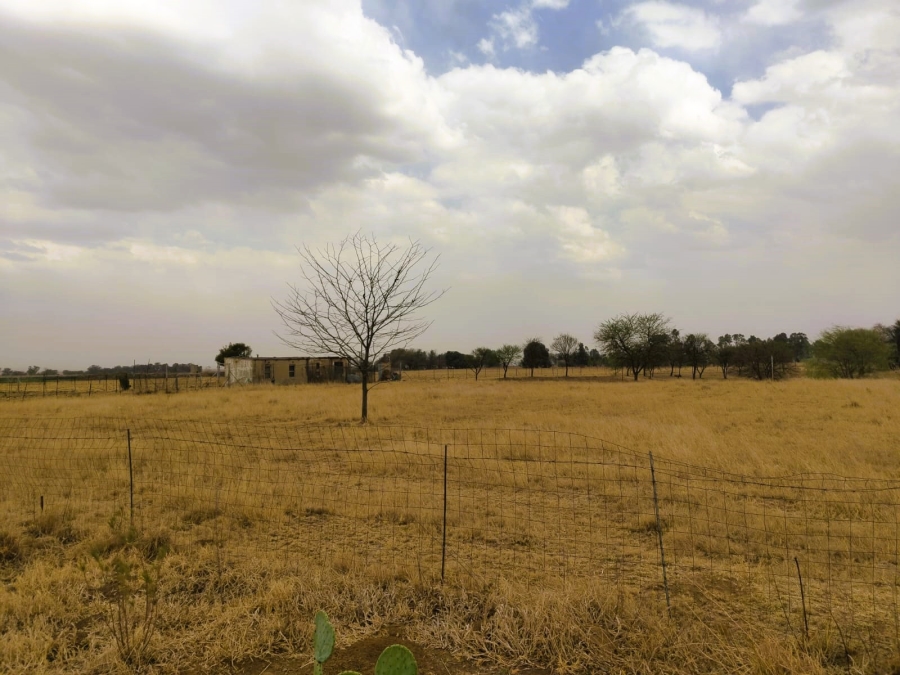 4 Bedroom Property for Sale in Mooilande Gauteng