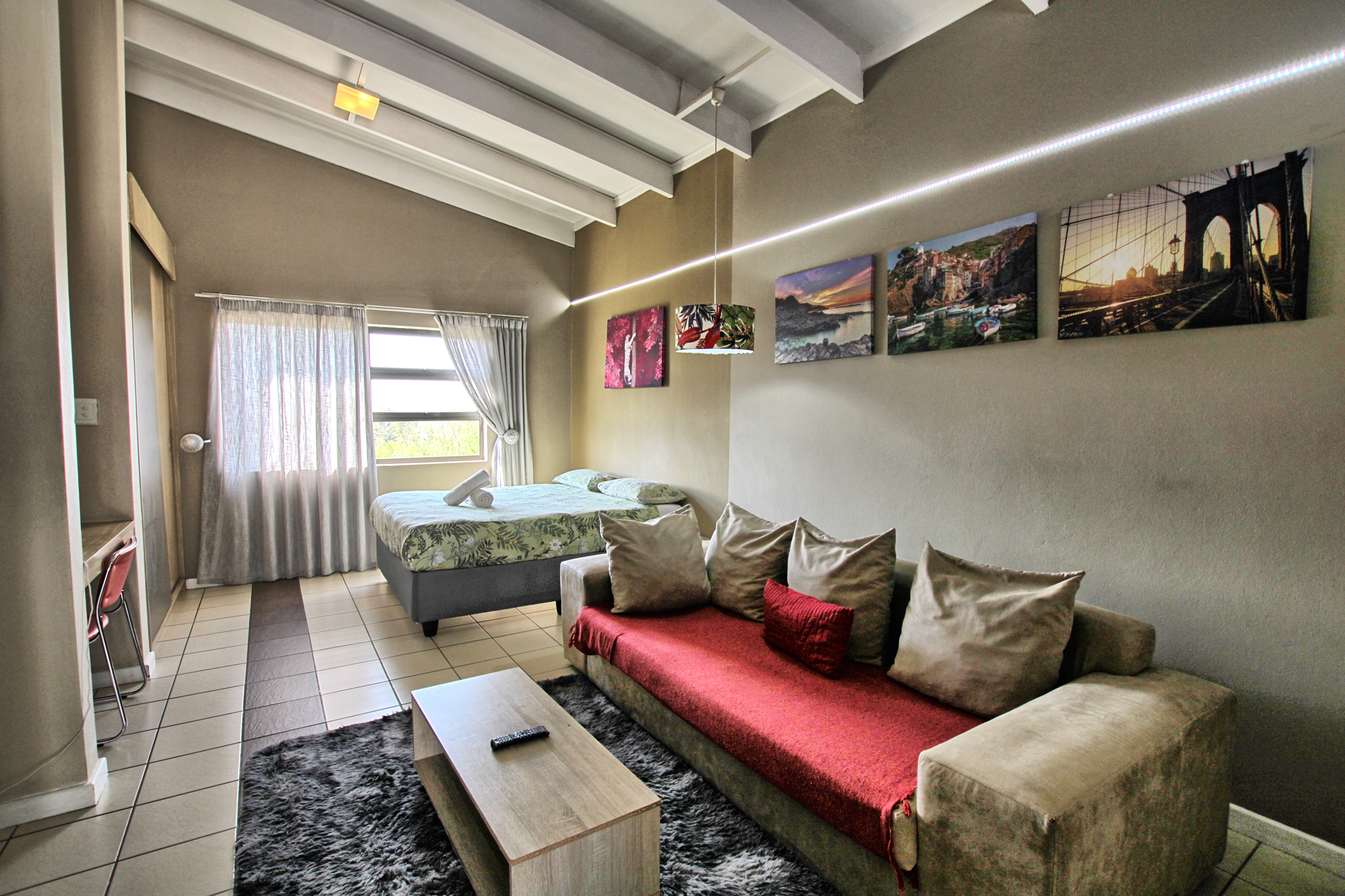 1 Bedroom Property for Sale in Dainfern Gauteng