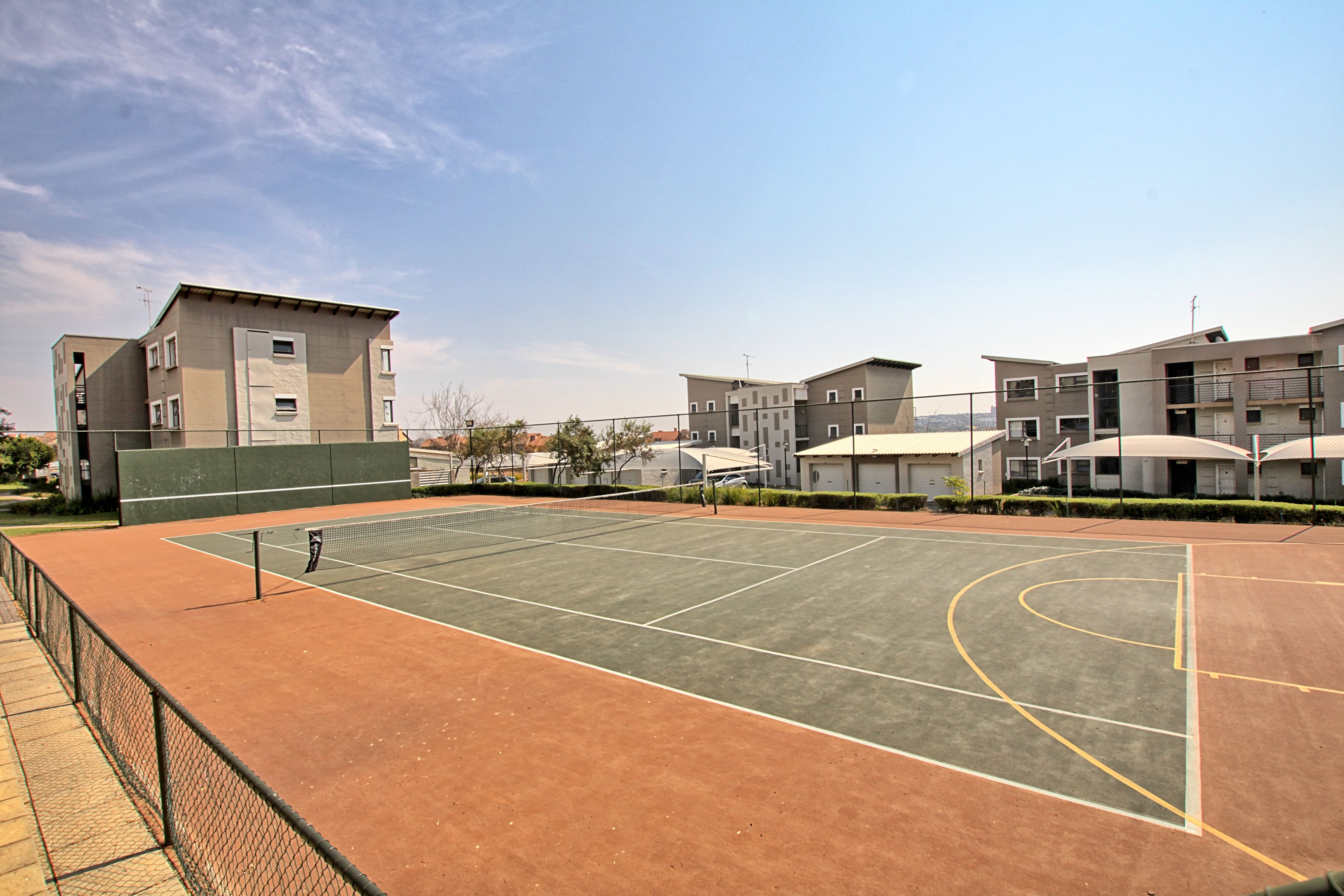 1 Bedroom Property for Sale in Dainfern Gauteng