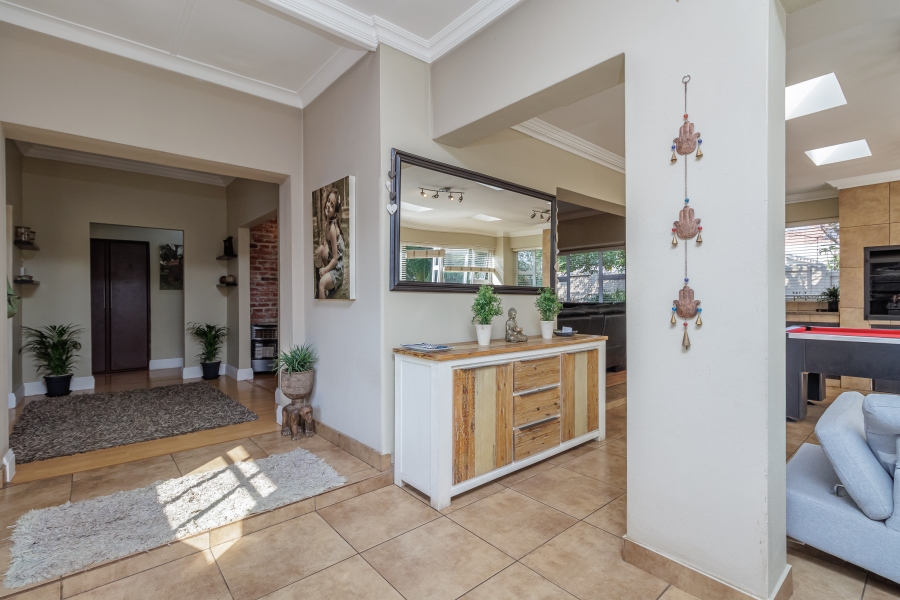 4 Bedroom Property for Sale in Dunvegan Gauteng