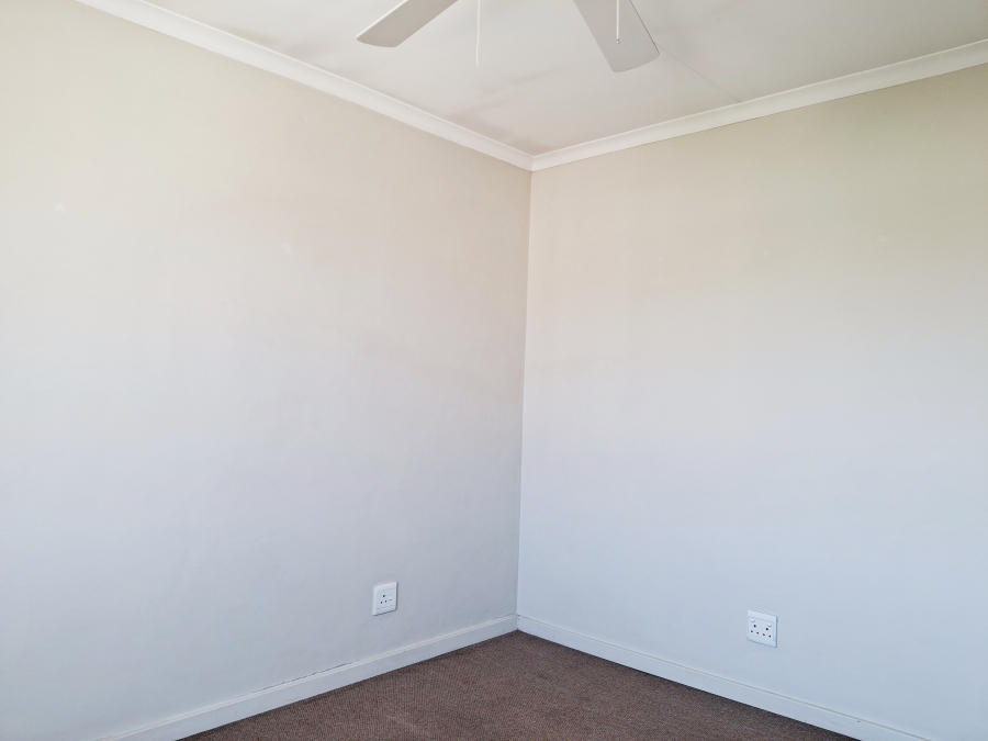 2 Bedroom Property for Sale in Queenswood Gauteng