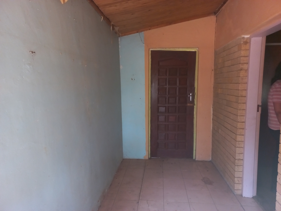 Commercial Property for Sale in Magaliesmoot Gauteng