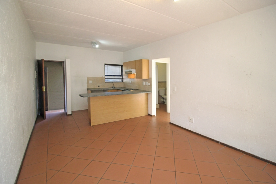 1 Bedroom Property for Sale in Sunninghill Gauteng