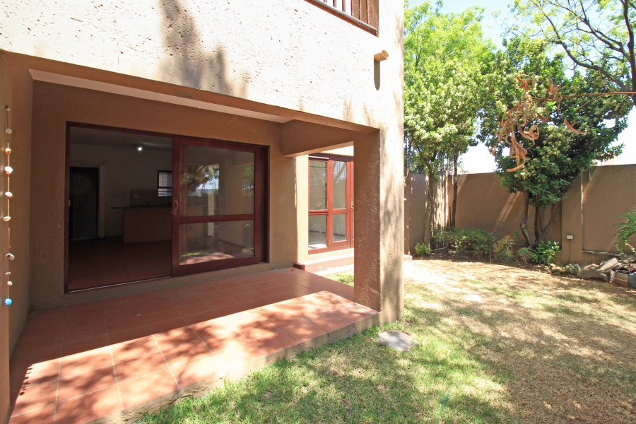 1 Bedroom Property for Sale in Sunninghill Gauteng