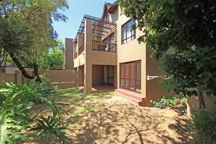 1 Bedroom Property for Sale in Sunninghill Gauteng