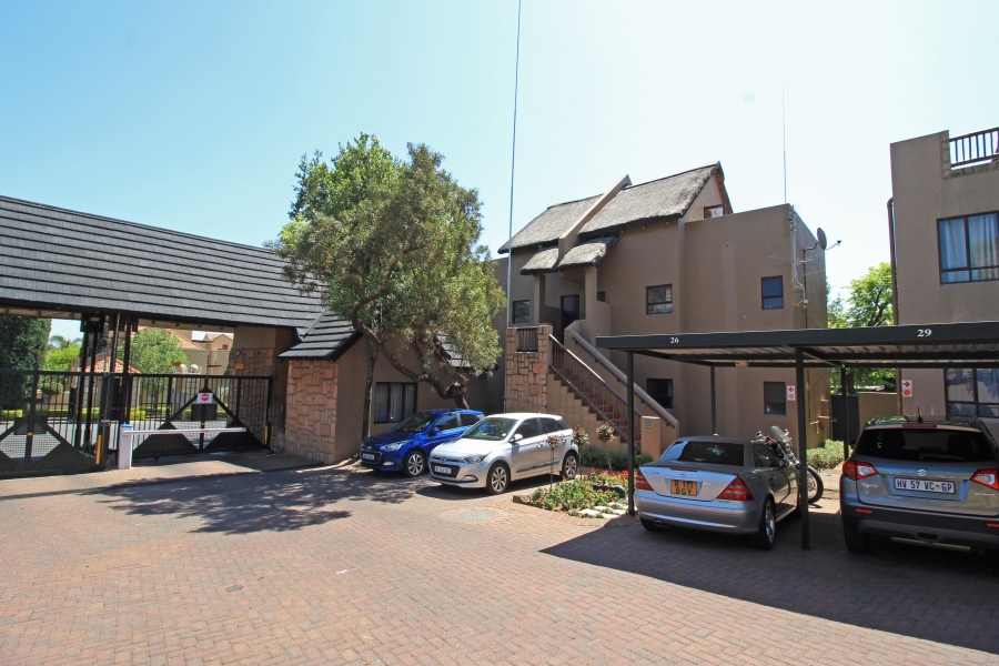 1 Bedroom Property for Sale in Sunninghill Gauteng