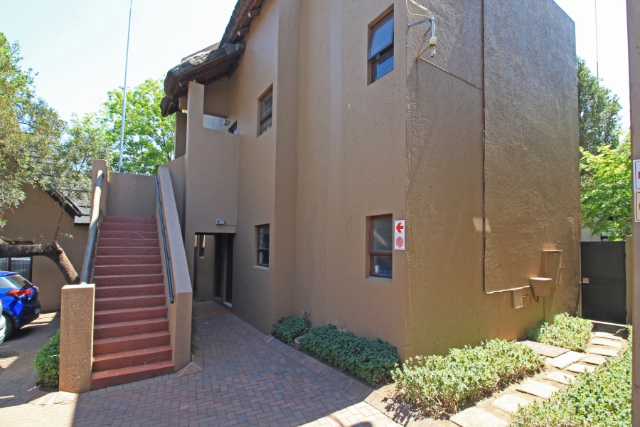 1 Bedroom Property for Sale in Sunninghill Gauteng