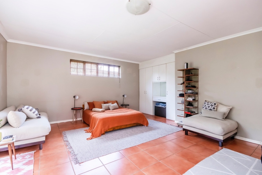 3 Bedroom Property for Sale in Linden Gauteng