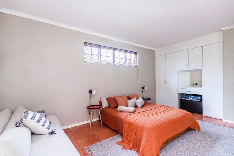 3 Bedroom Property for Sale in Linden Gauteng