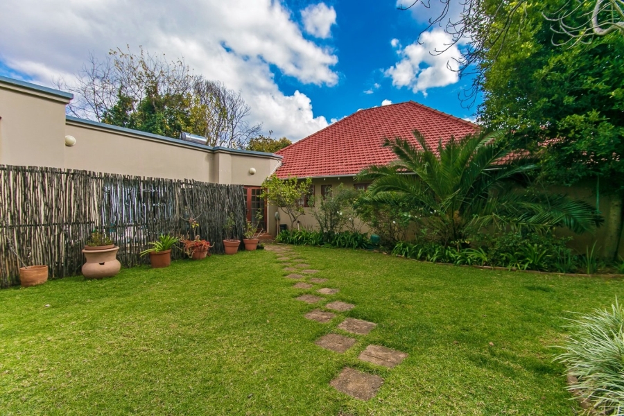 3 Bedroom Property for Sale in Linden Gauteng