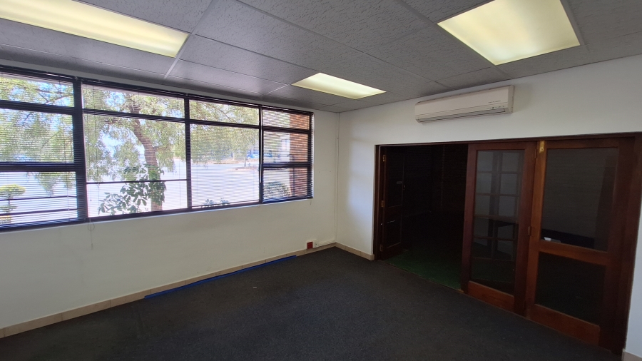 To Let commercial Property for Rent in Hoogland Gauteng