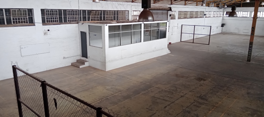 To Let commercial Property for Rent in Benrose Gauteng