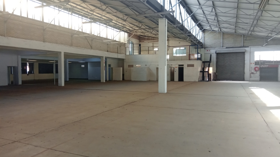 To Let commercial Property for Rent in Benrose Gauteng