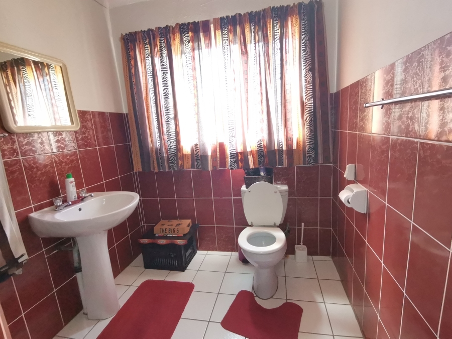 4 Bedroom Property for Sale in Misty Bay Gauteng