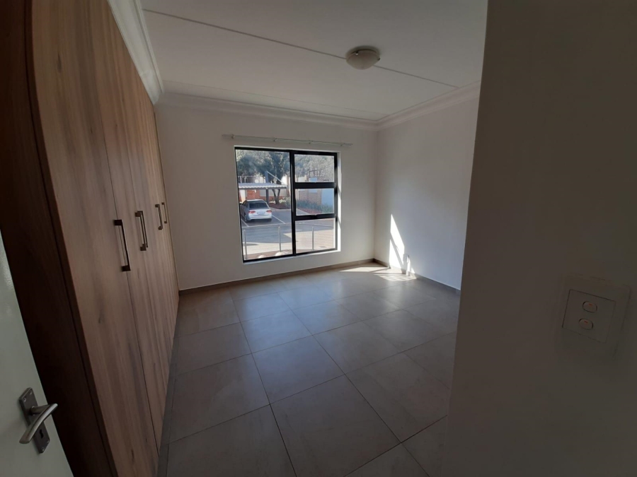 To Let 2 Bedroom Property for Rent in Olympus AH Gauteng