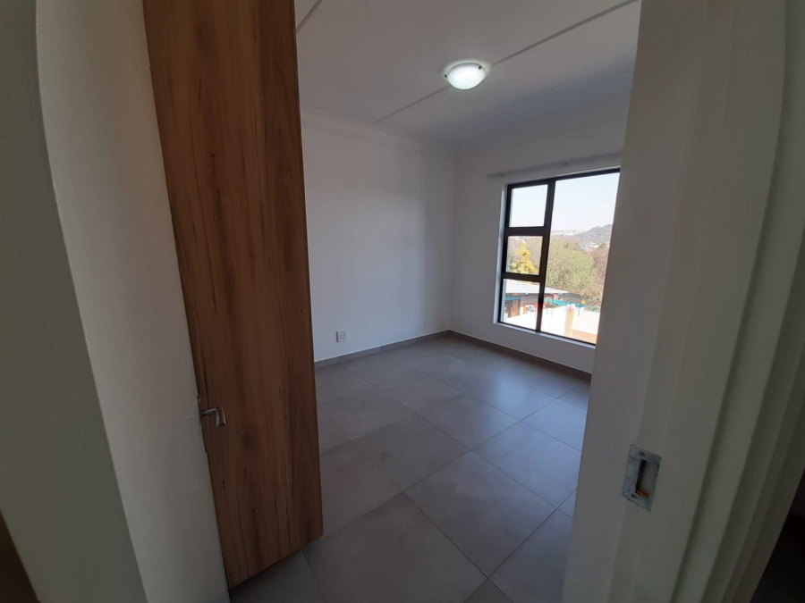 To Let 2 Bedroom Property for Rent in Olympus AH Gauteng