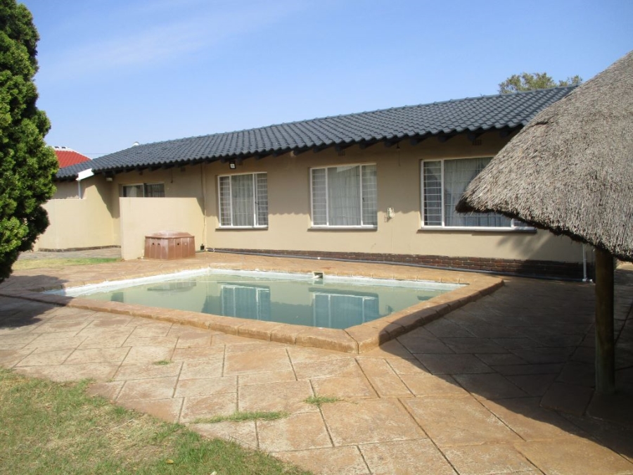 3 Bedroom Property for Sale in Horizon View Gauteng