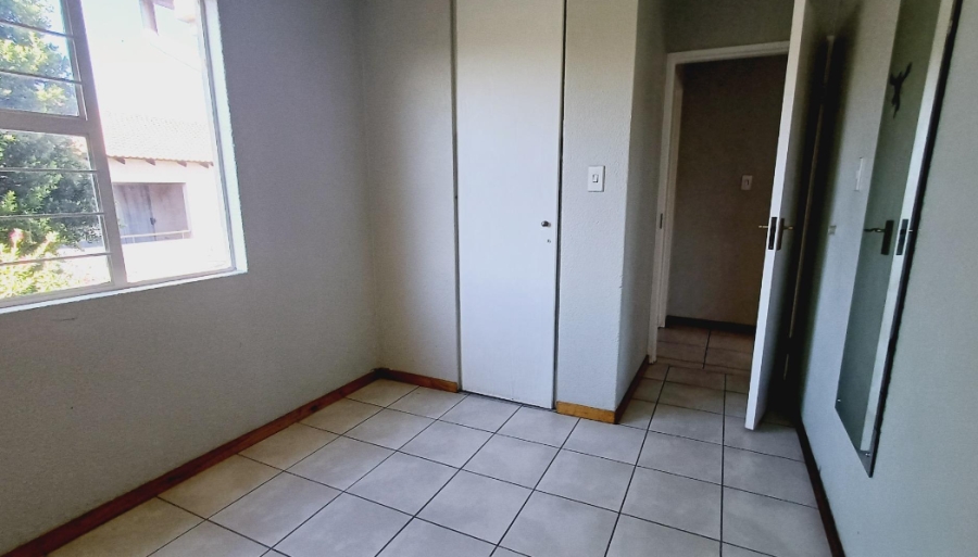 2 Bedroom Property for Sale in Meyersdal Gauteng