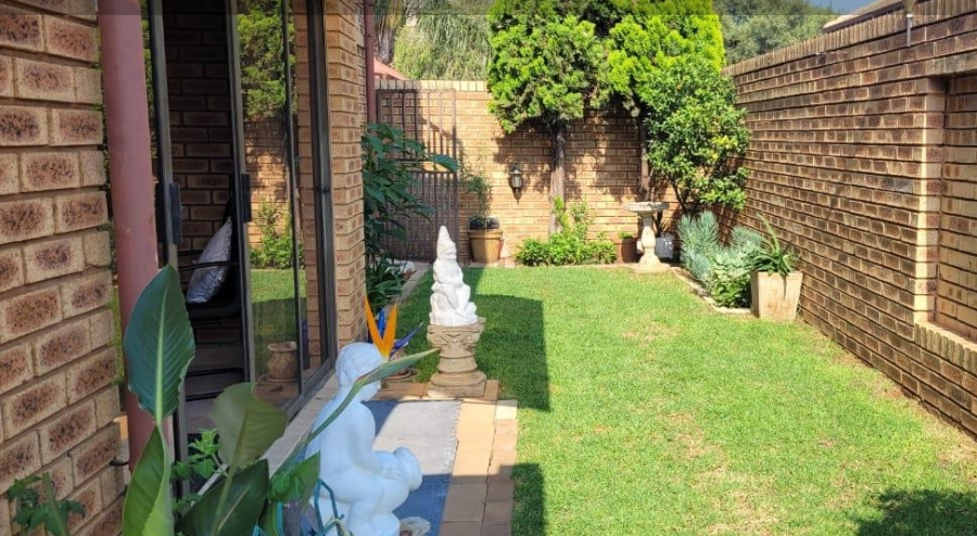 4 Bedroom Property for Sale in Meyersdal Gauteng