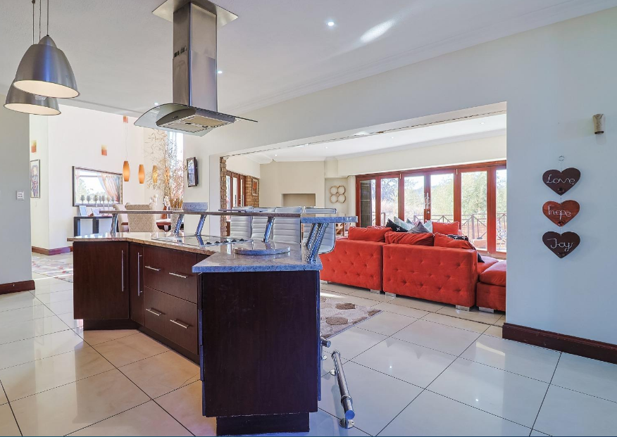 6 Bedroom Property for Sale in Meyersdal Gauteng