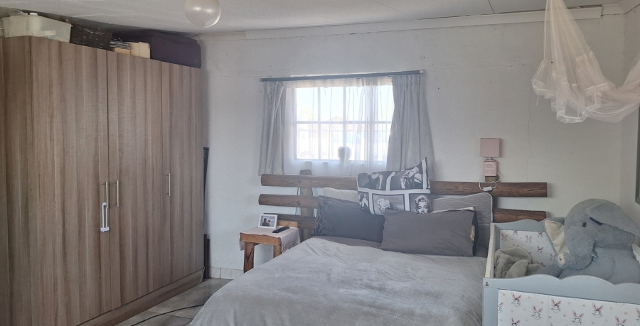 2 Bedroom Property for Sale in Louisrus Gauteng