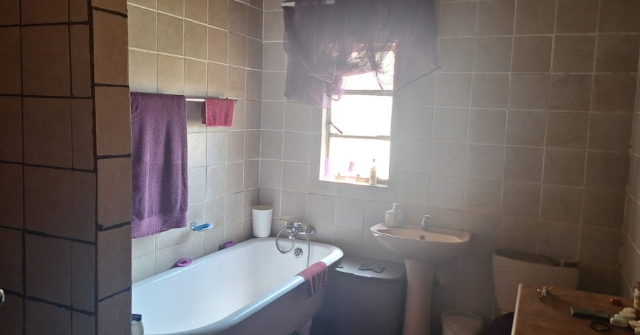 2 Bedroom Property for Sale in Louisrus Gauteng