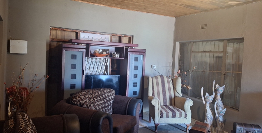 2 Bedroom Property for Sale in Louisrus Gauteng