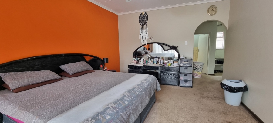 4 Bedroom Property for Sale in Sunward Park Gauteng