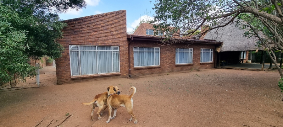 4 Bedroom Property for Sale in Sunward Park Gauteng