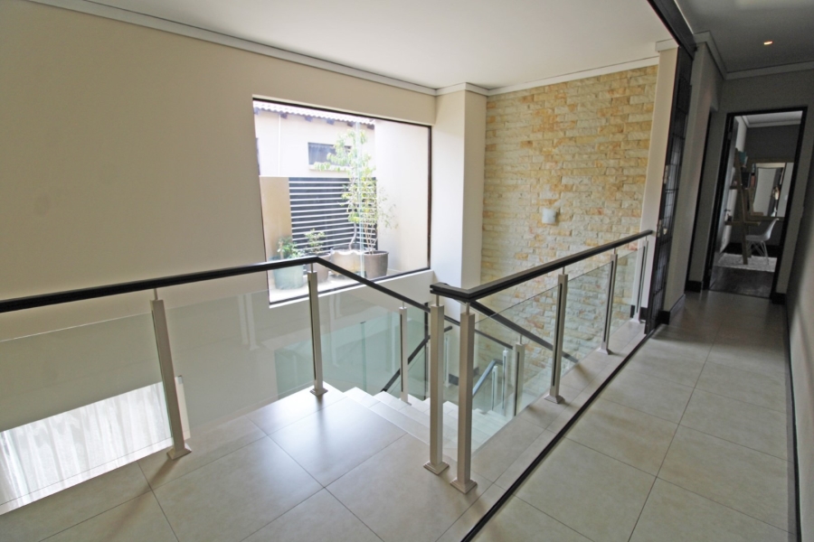 4 Bedroom Property for Sale in Bryanston Gauteng