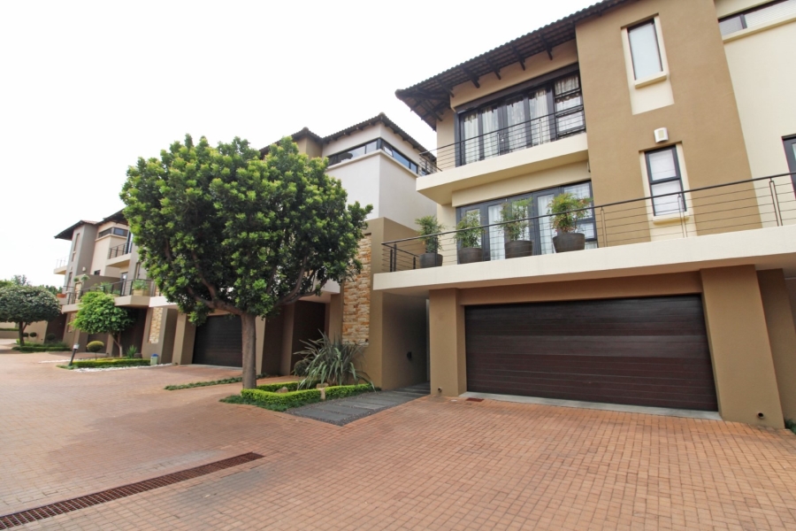 4 Bedroom Property for Sale in Bryanston Gauteng