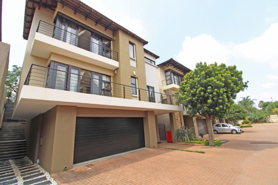 4 Bedroom Property for Sale in Bryanston Gauteng