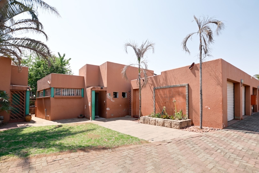 3 Bedroom Property for Sale in Doornpoort Gauteng