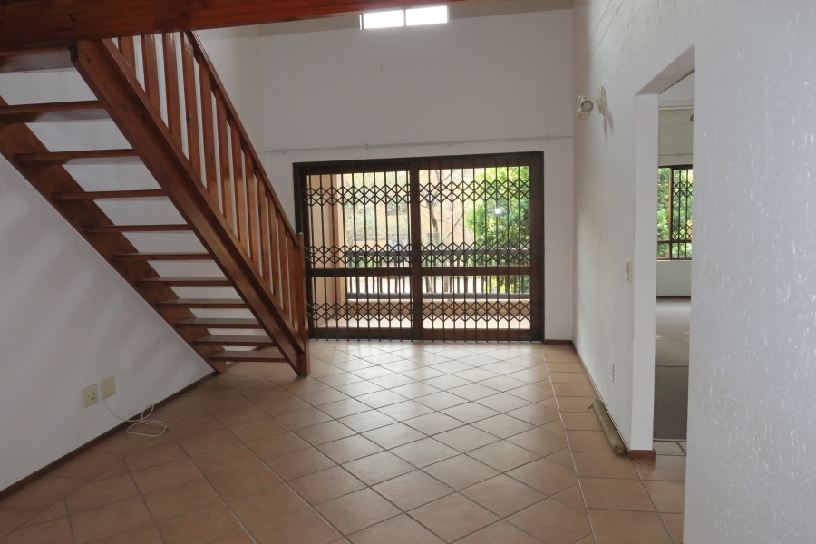 To Let 2 Bedroom Property for Rent in Pineslopes Gauteng