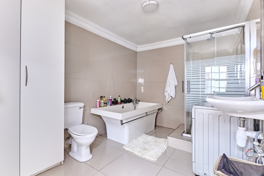 4 Bedroom Property for Sale in Observatory Gauteng