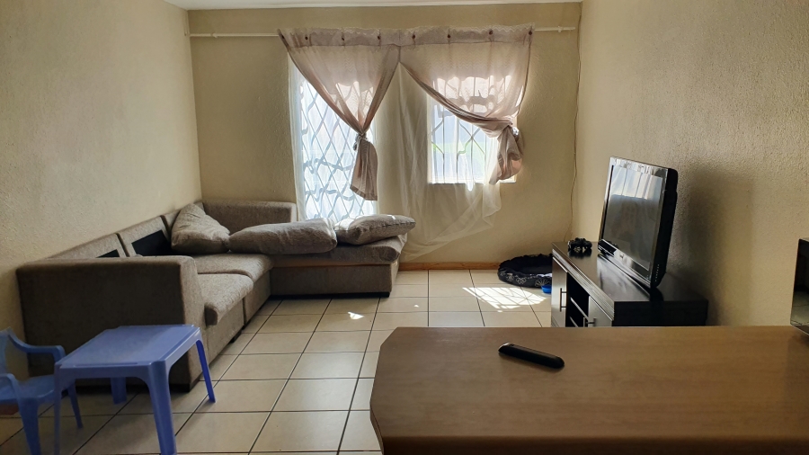 2 Bedroom Property for Sale in Florentia Gauteng