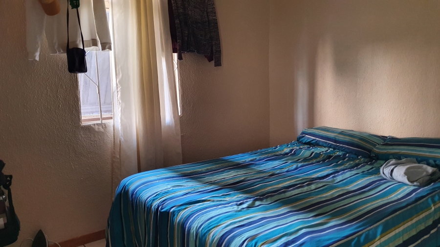 2 Bedroom Property for Sale in Florentia Gauteng